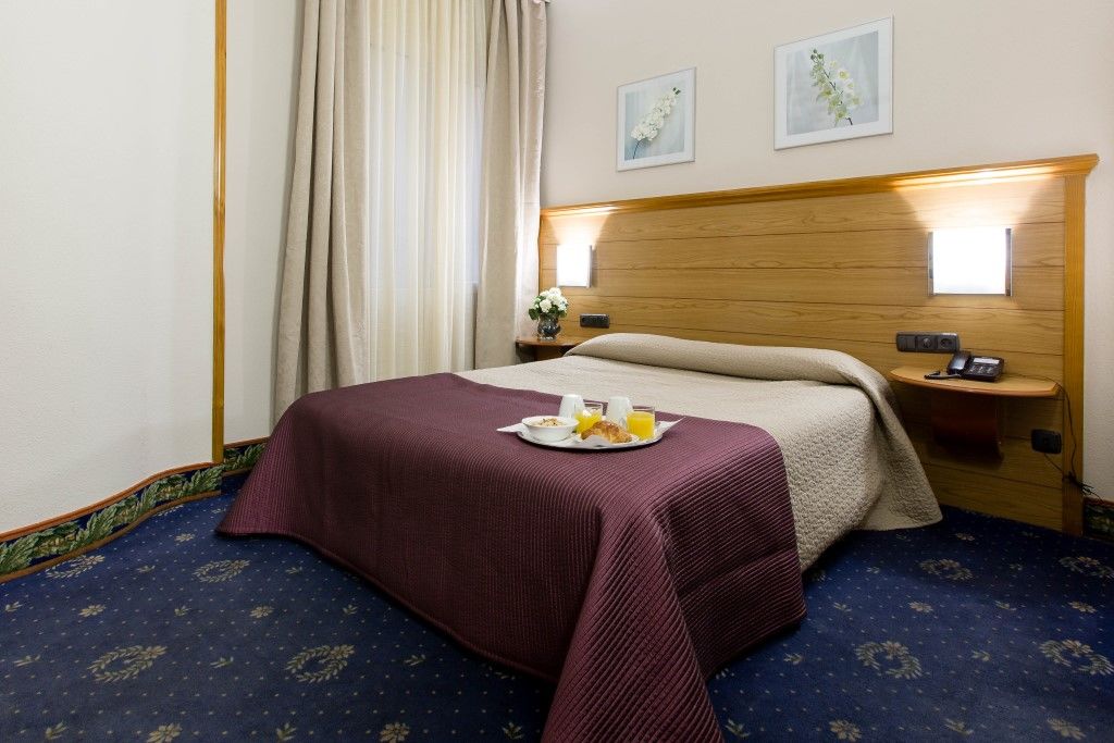 Negresco Gran Via Otel Madrid Dış mekan fotoğraf